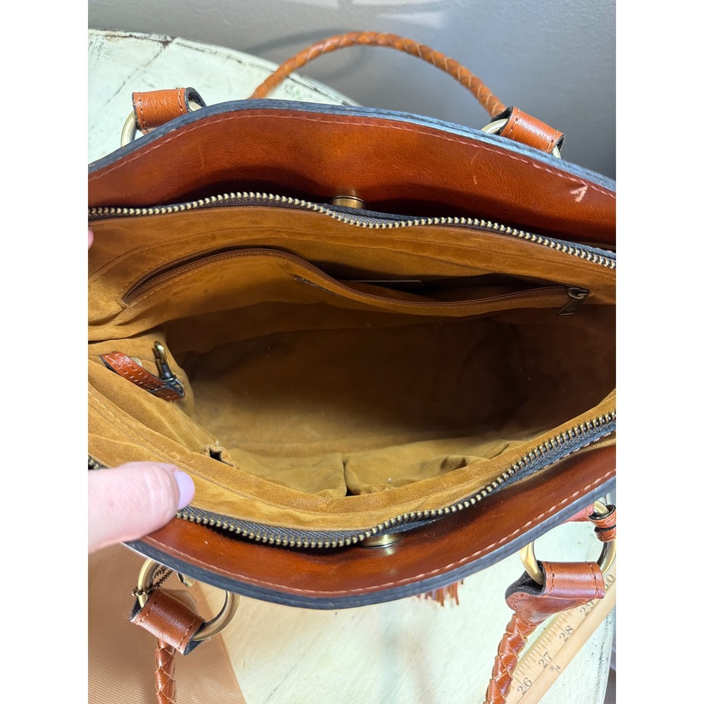 Patricia Nash Leather Shoulder Bag Women Medium Tan Gold Tooled Floral Tassel - Picture 7 of 9